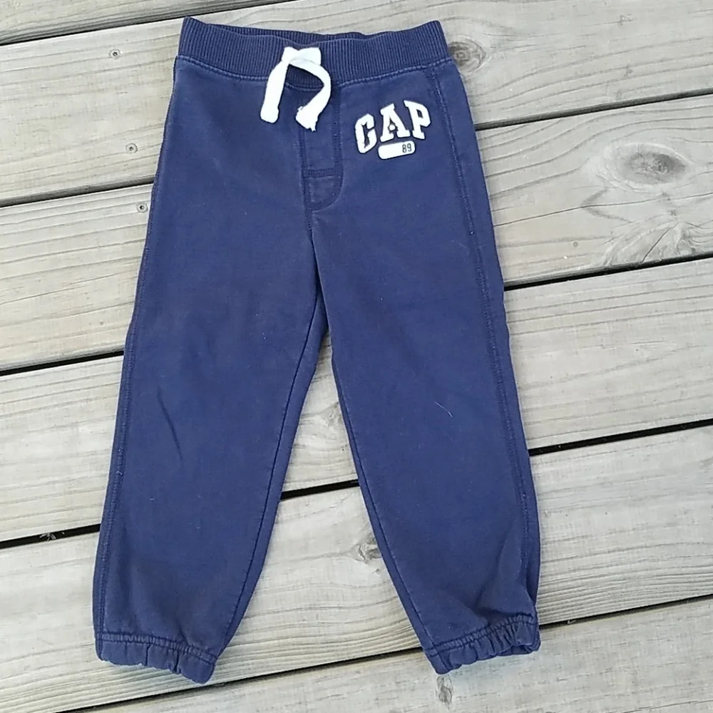Baby Gap toddler 4 years sweatpants lot 2